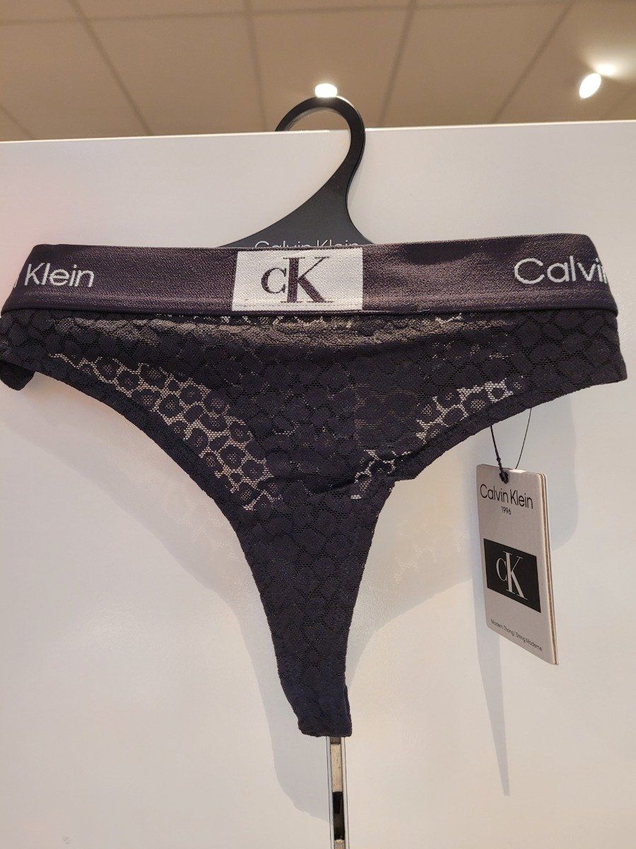 Calvin Klein string kant QF7175E